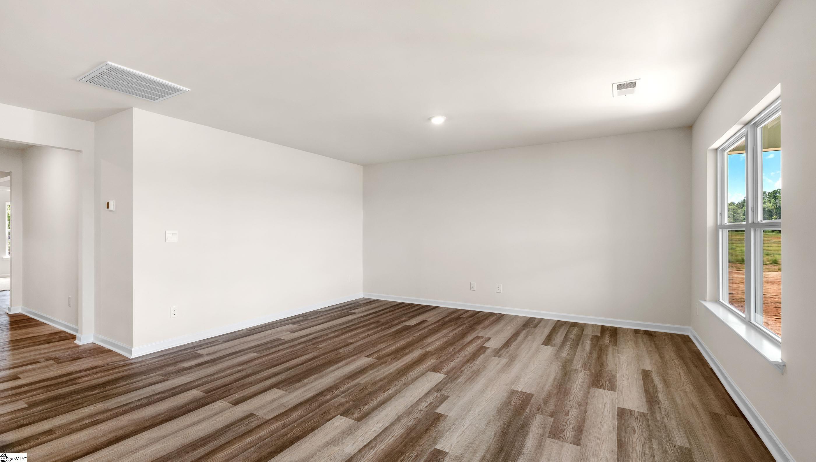 123 Elgin Drive Laurens, SC 29360