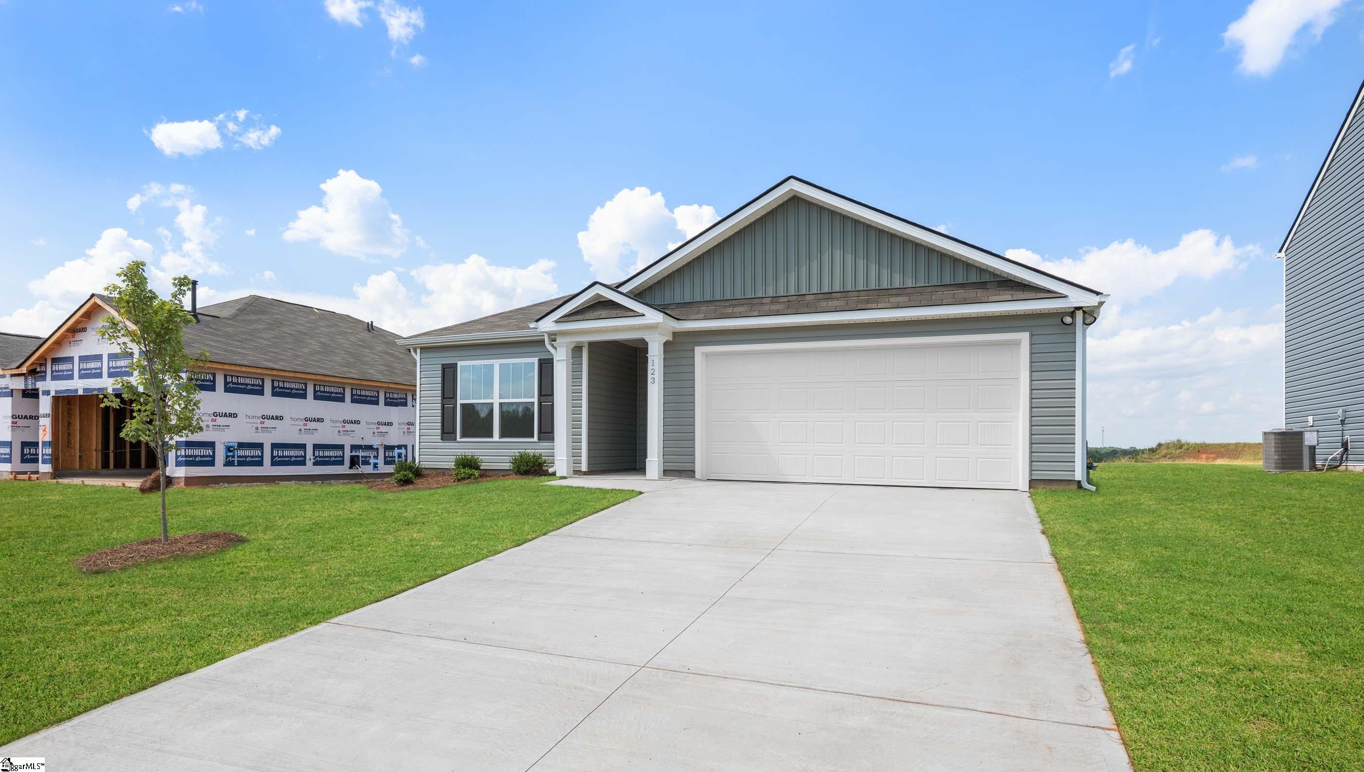 123 Elgin Drive Laurens, SC 29360