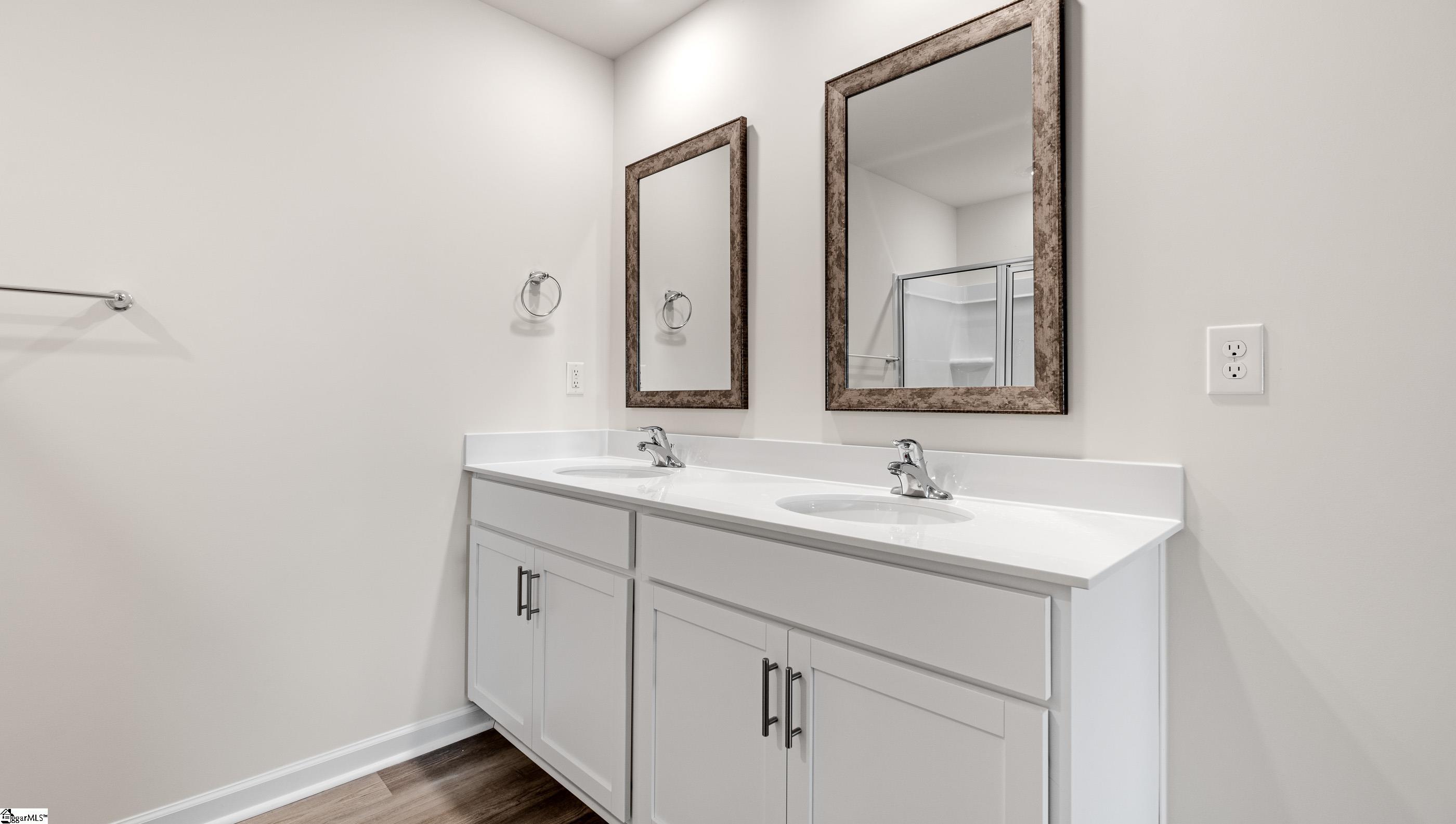 123 Elgin Drive Laurens, SC 29360