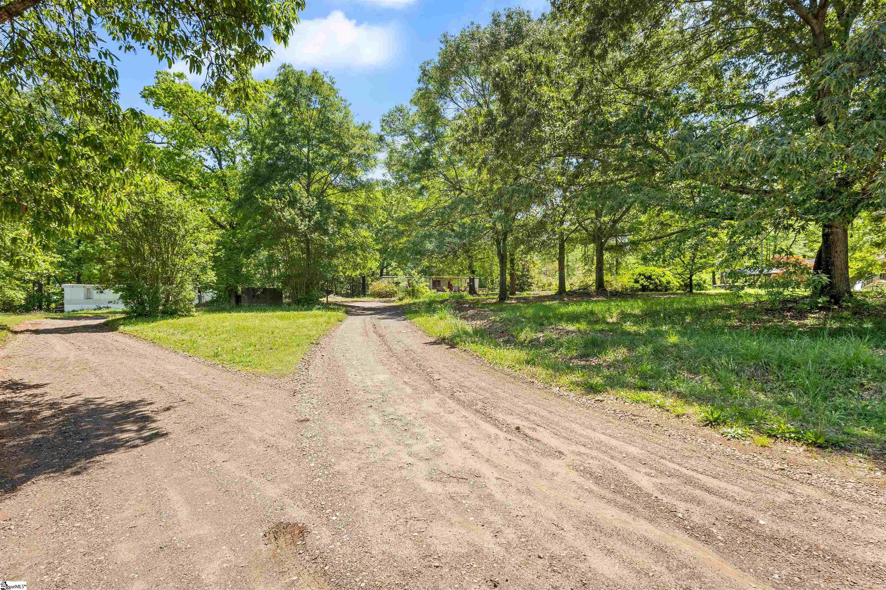 1211 Old Pelzer Road Piedmont, SC 29673