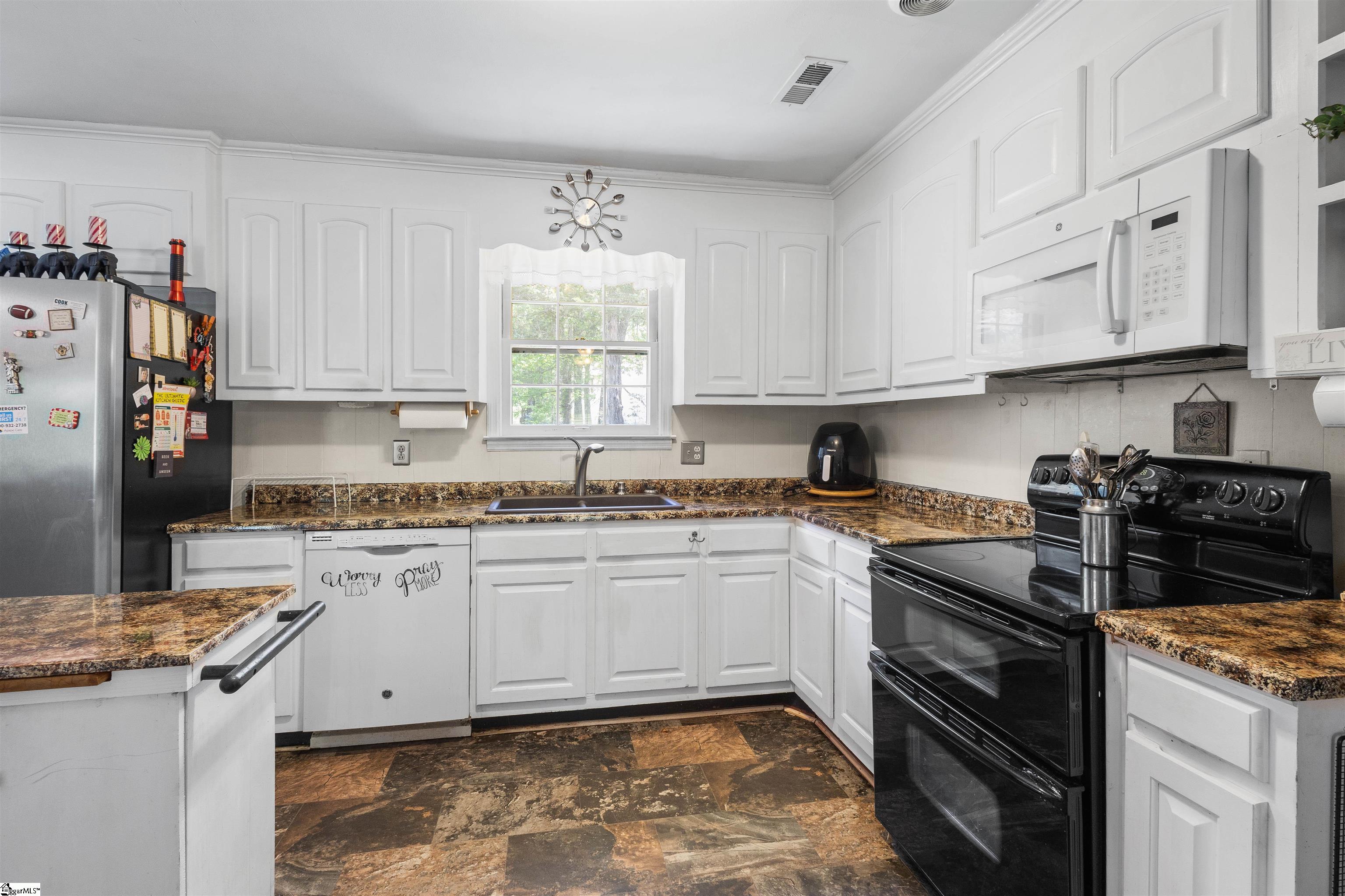 1211 Old Pelzer Road Piedmont, SC 29673