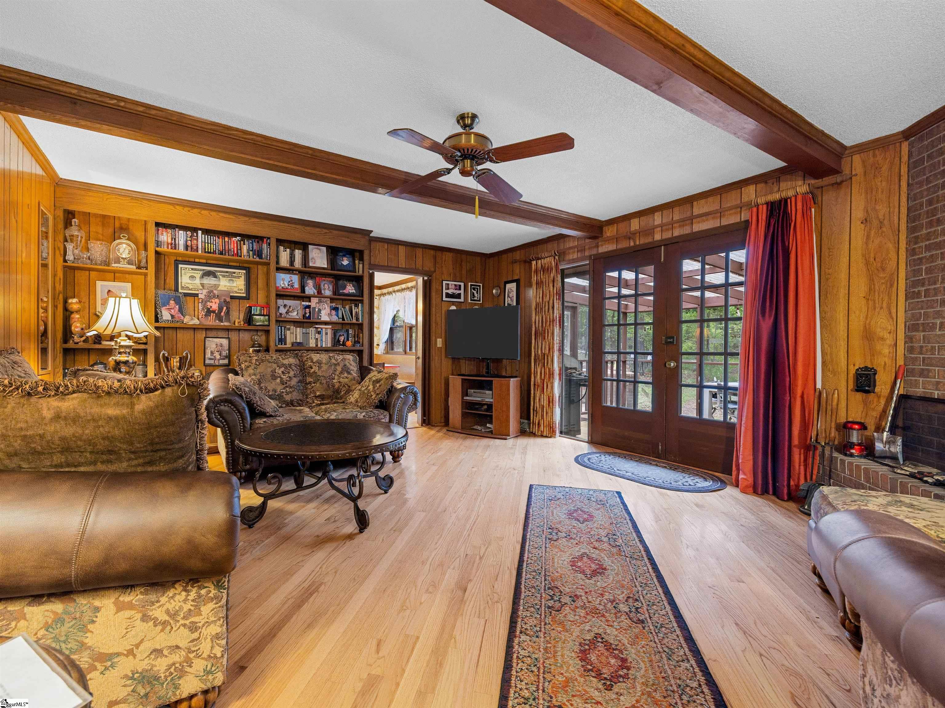 132 Rosecrest Road Spartanburg, SC 29303