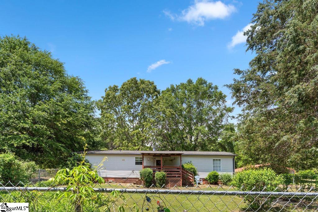 690 Farms Bridge Road Inman, SC 29349