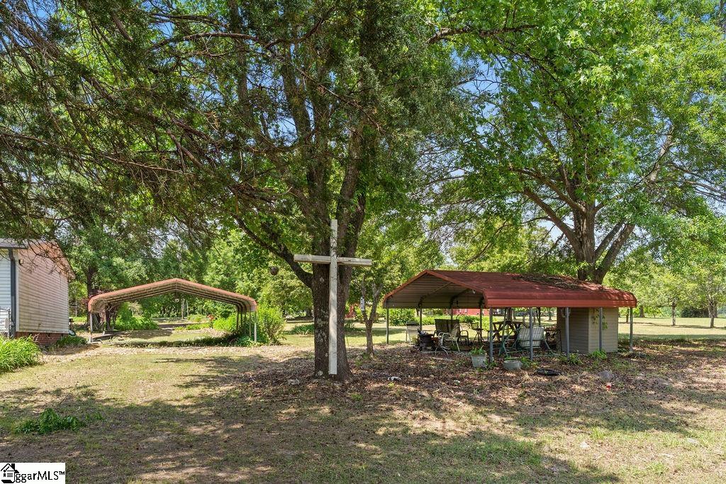 690 Farms Bridge Road Inman, SC 29349