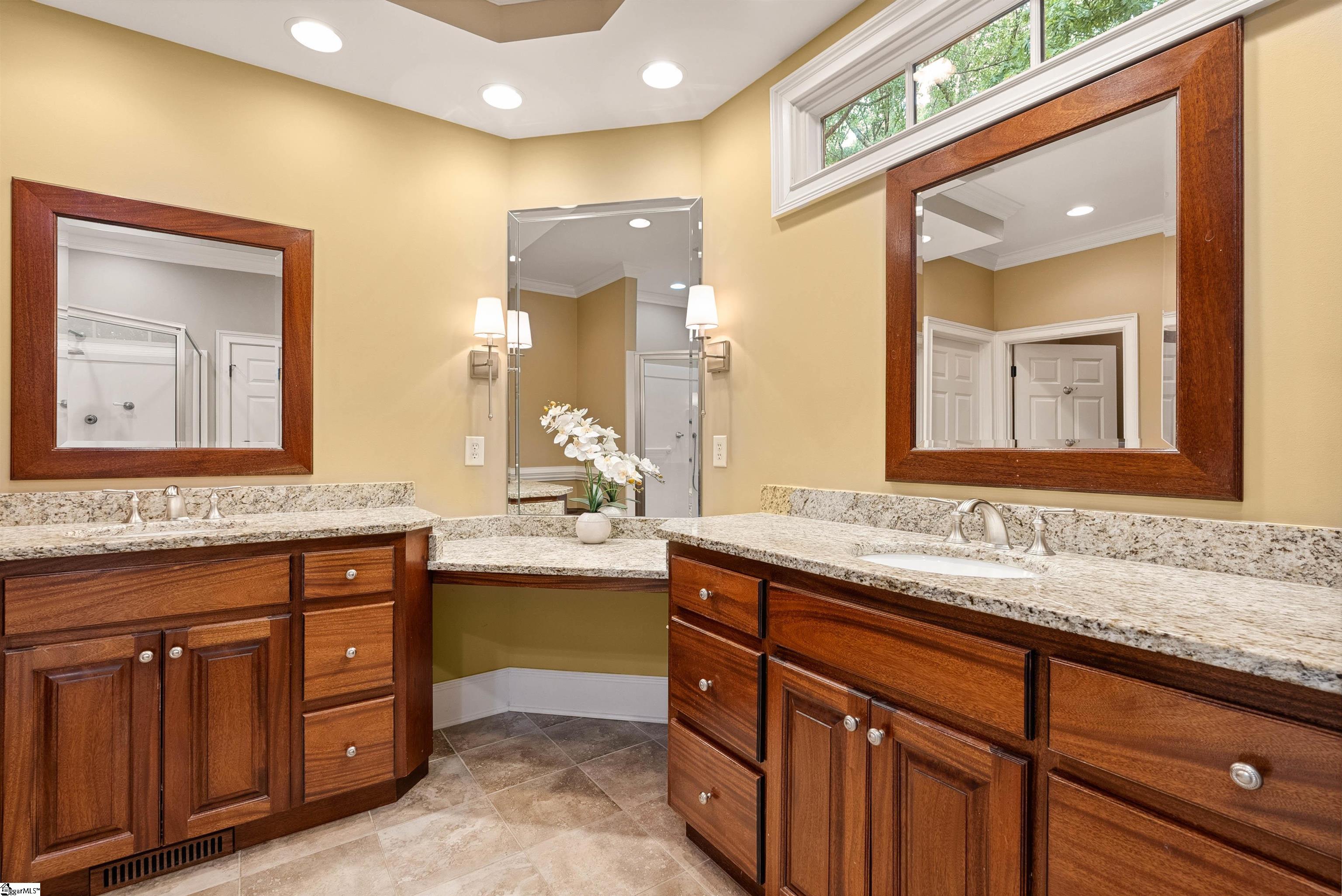 201 King Eider Way Taylors, SC 29687