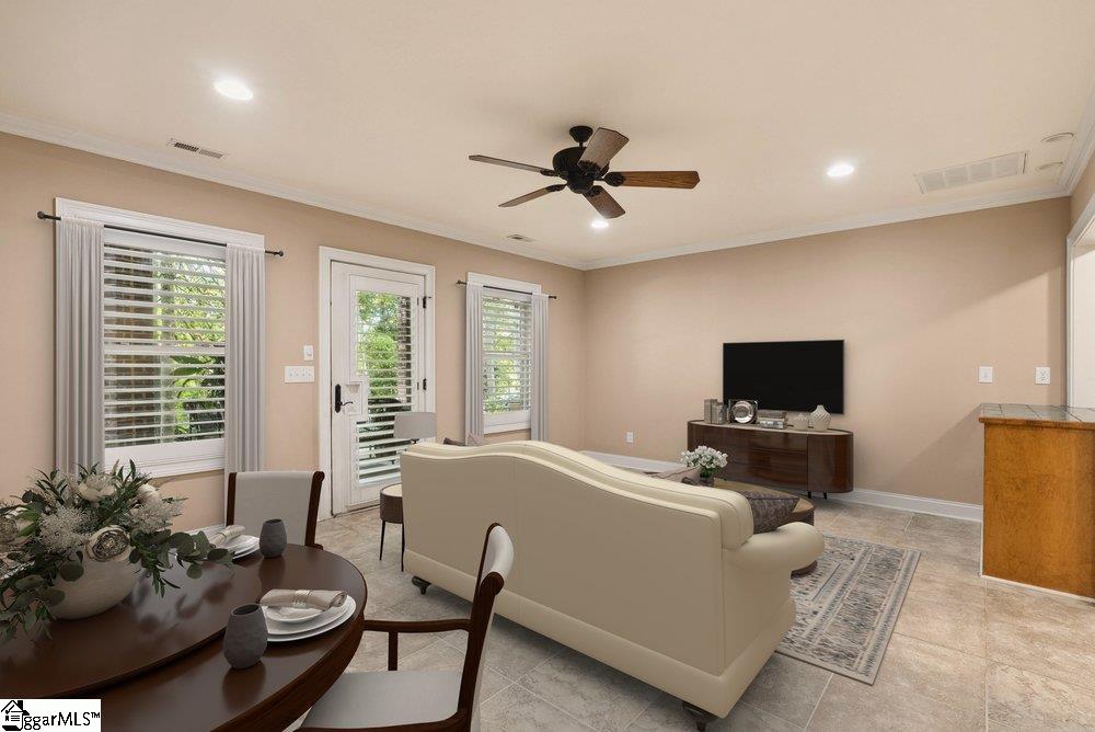 201 King Eider Way Taylors, SC 29687