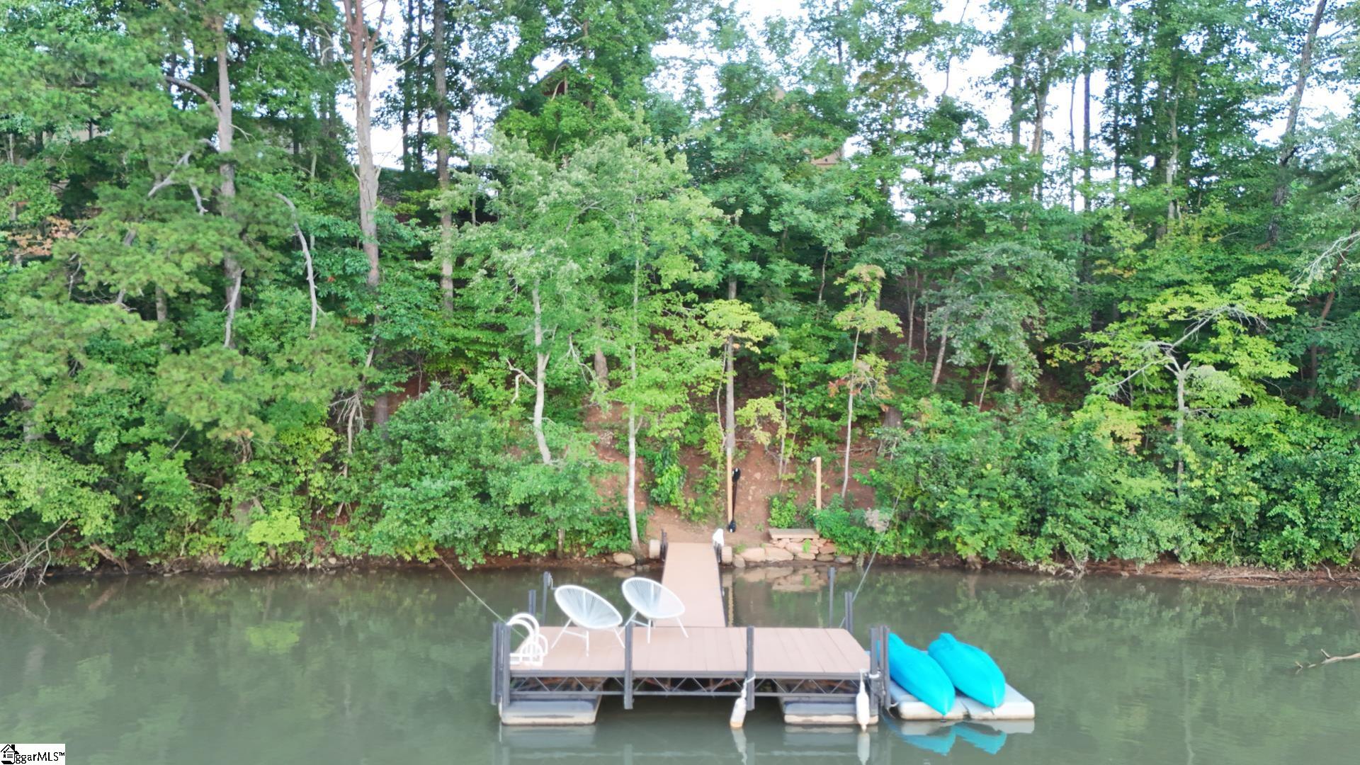 562 Club Drive Greenville, SC 29611