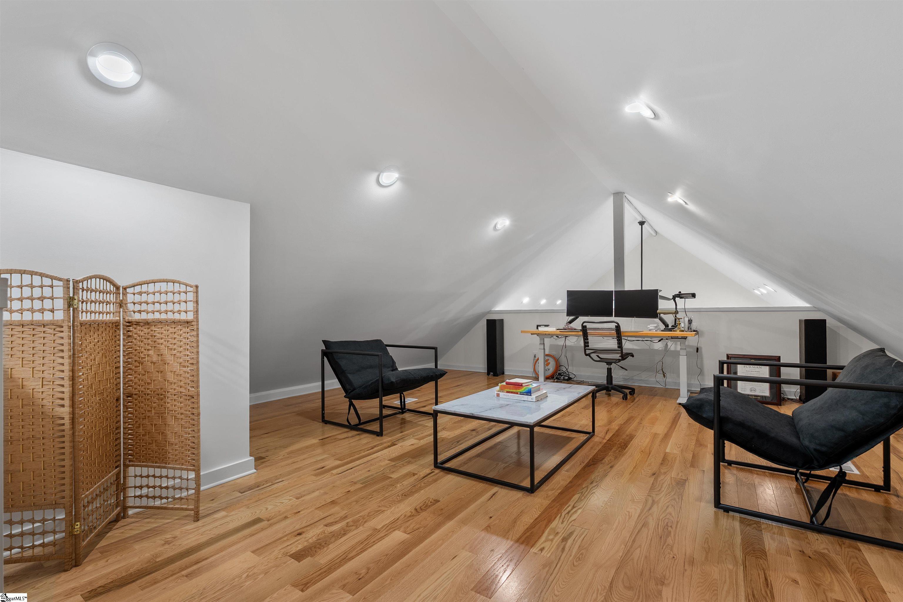 562 Club Drive Greenville, SC 29611