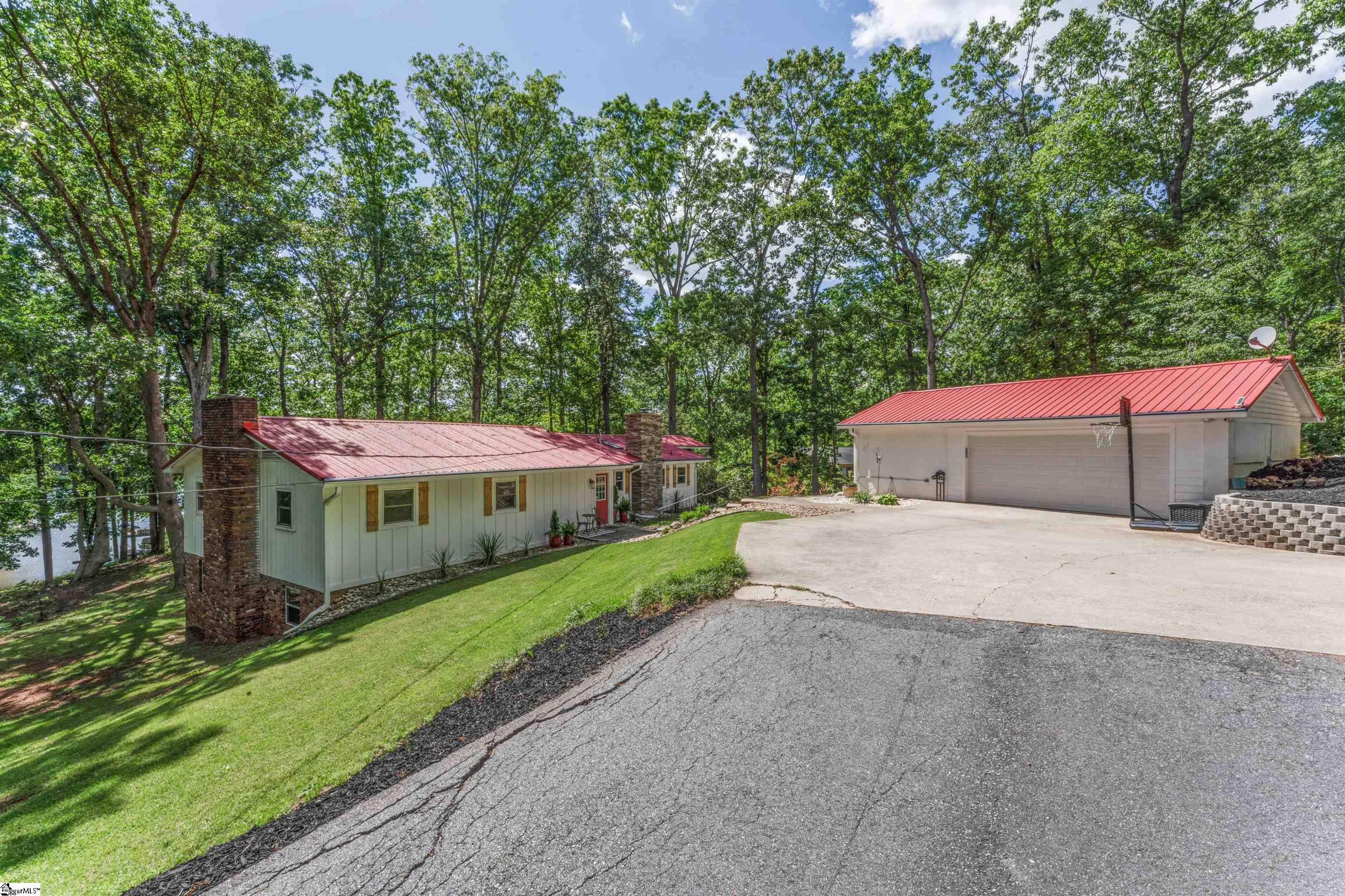 107 Paradise Lane Anderson, SC 29625