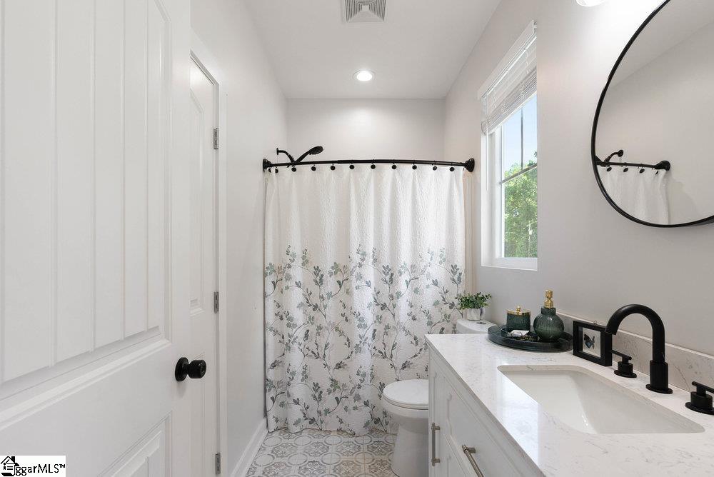 179 Eastbrook Drive Woodruff, SC 29388