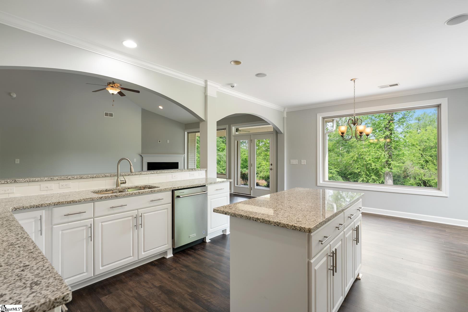 136 Modesto Lane Simpsonville, SC 29681