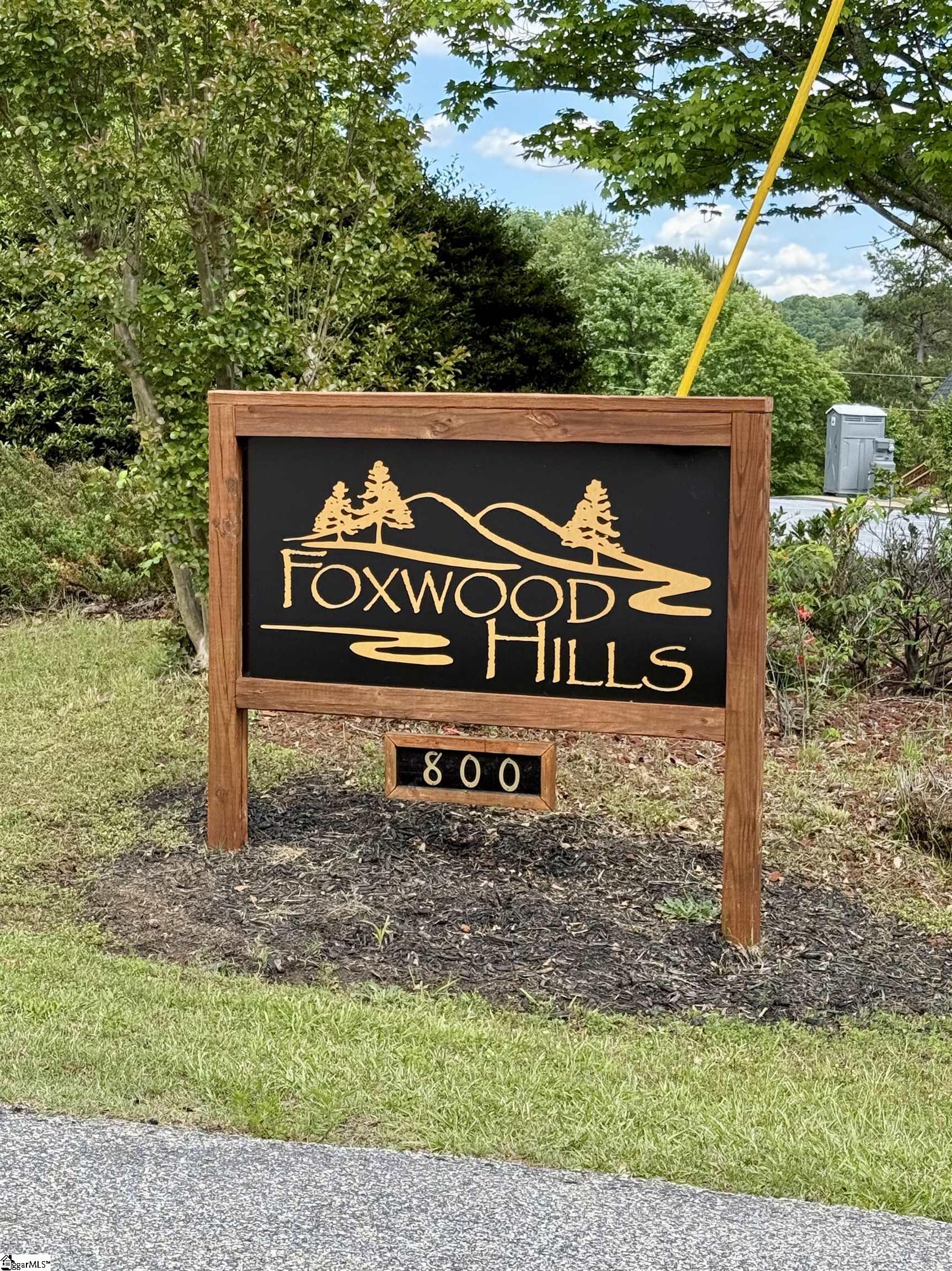 128 Sweetbriar Trail Westminster, SC 29693