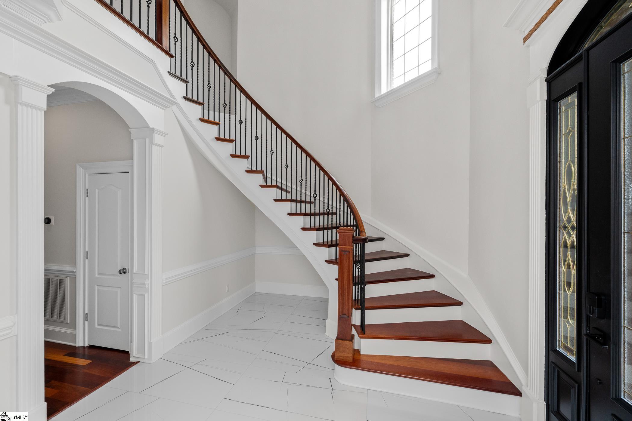 101 Norman Place Greenville, SC 29615