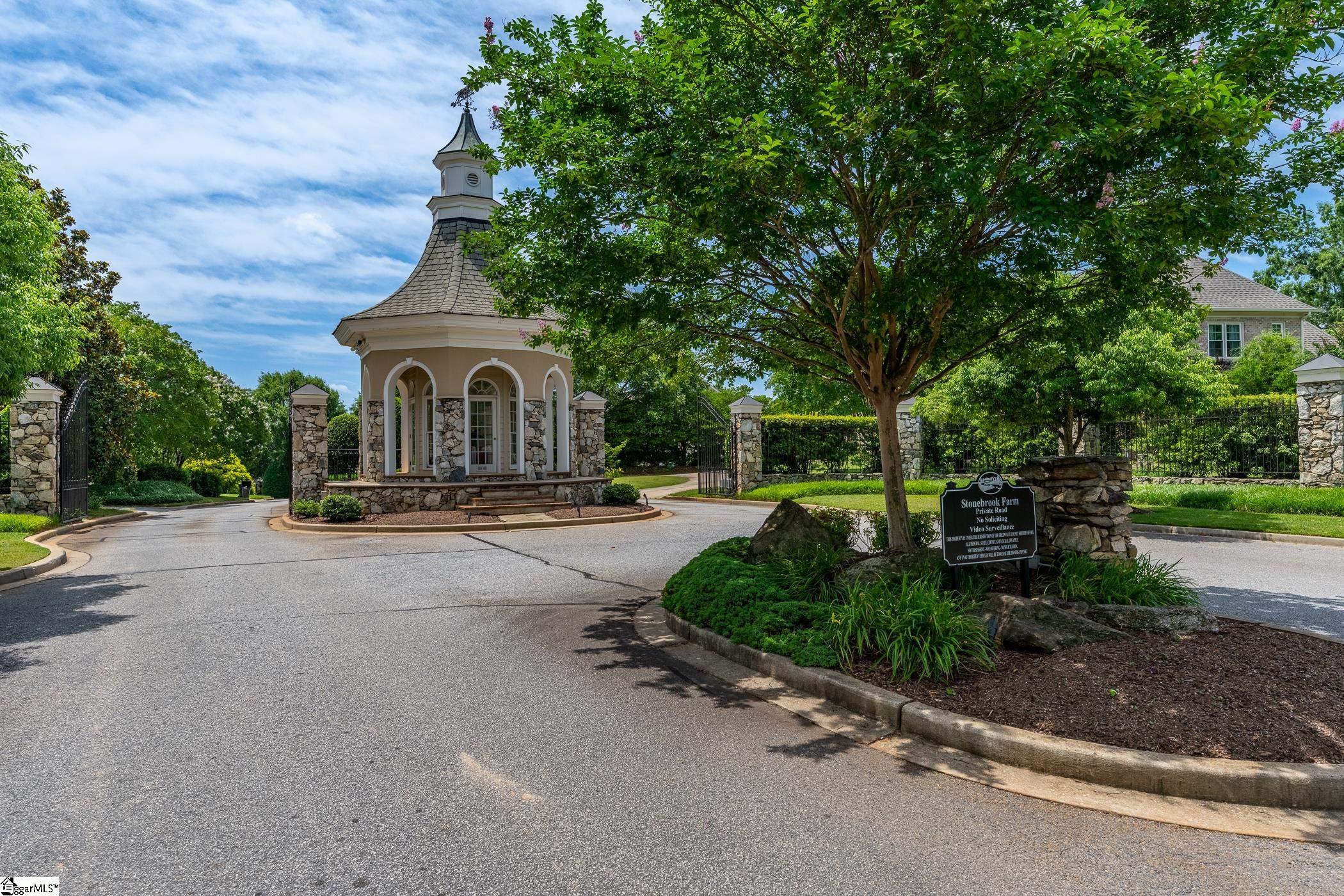 101 Norman Place Greenville, SC 29615