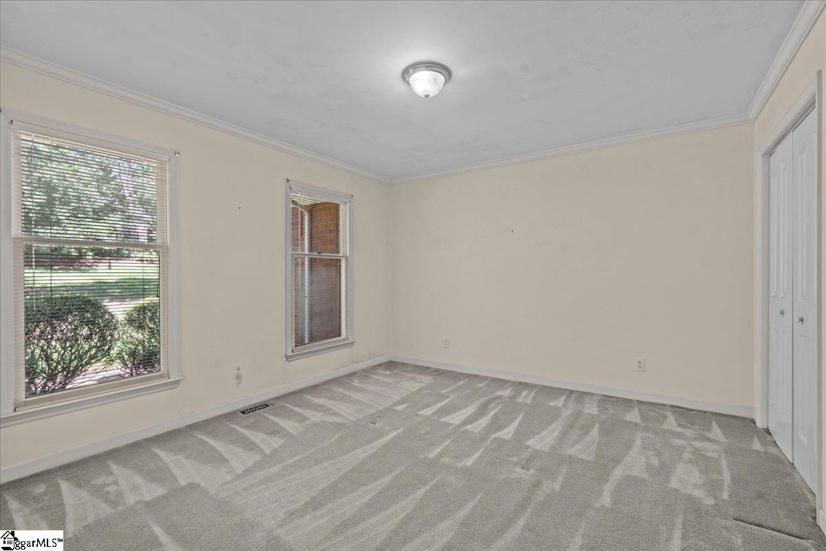 402 Woodgrove Trace Spartanburg, SC 29301