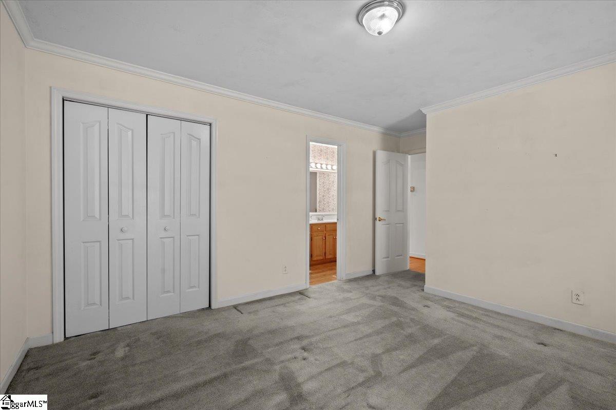 402 Woodgrove Trace Spartanburg, SC 29301