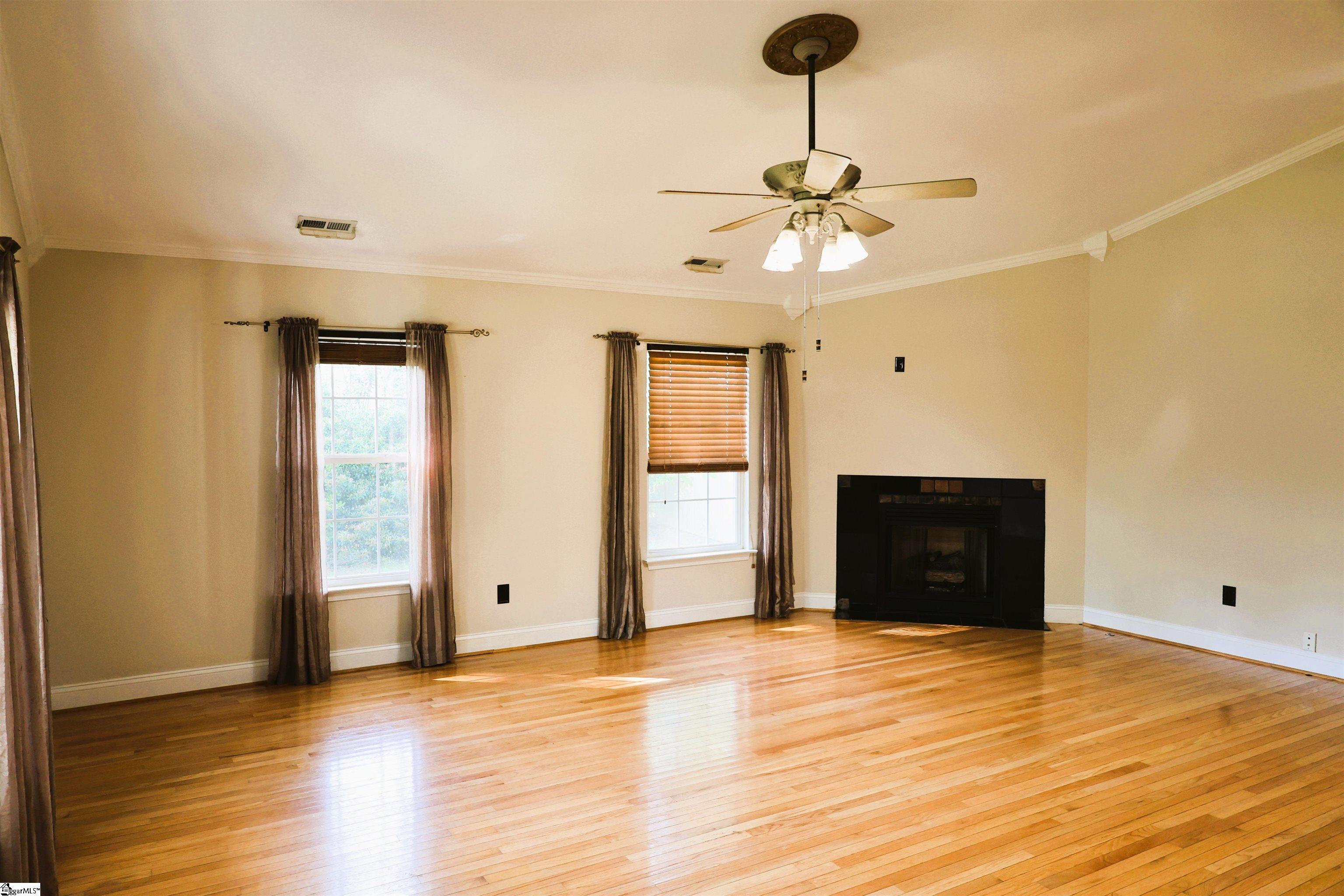 424 Shore Line Drive Anderson, SC 29626
