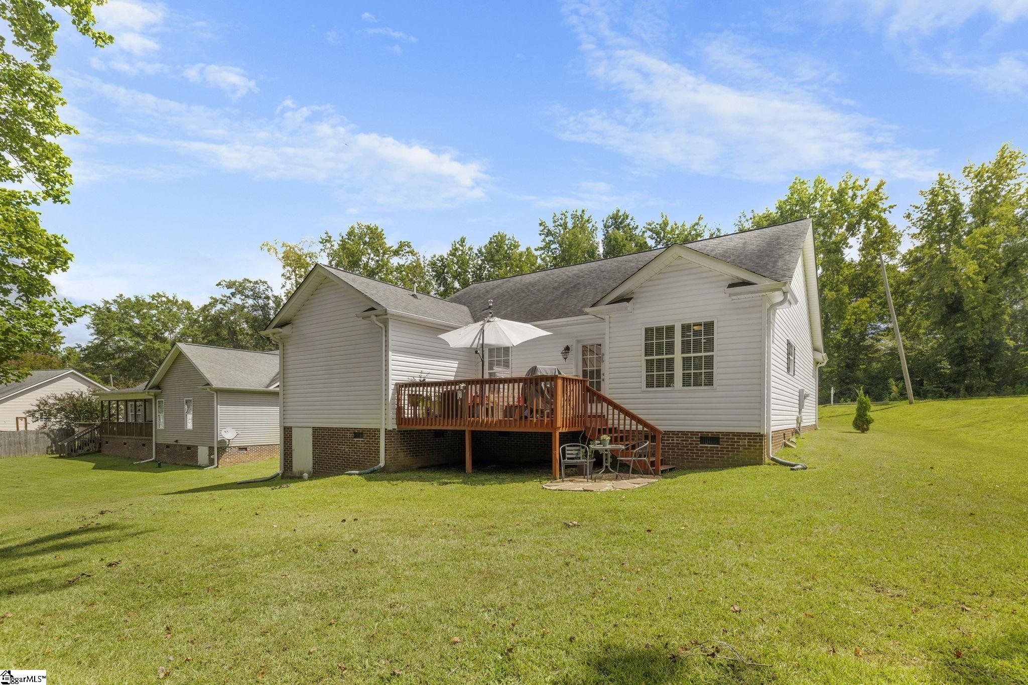 111 Woodvale Avenue Fountain Inn, SC 29644
