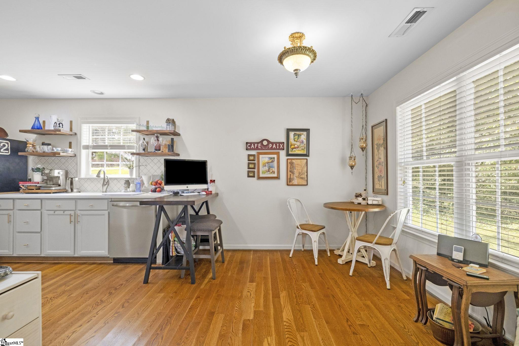 111 Woodvale Avenue Fountain Inn, SC 29644