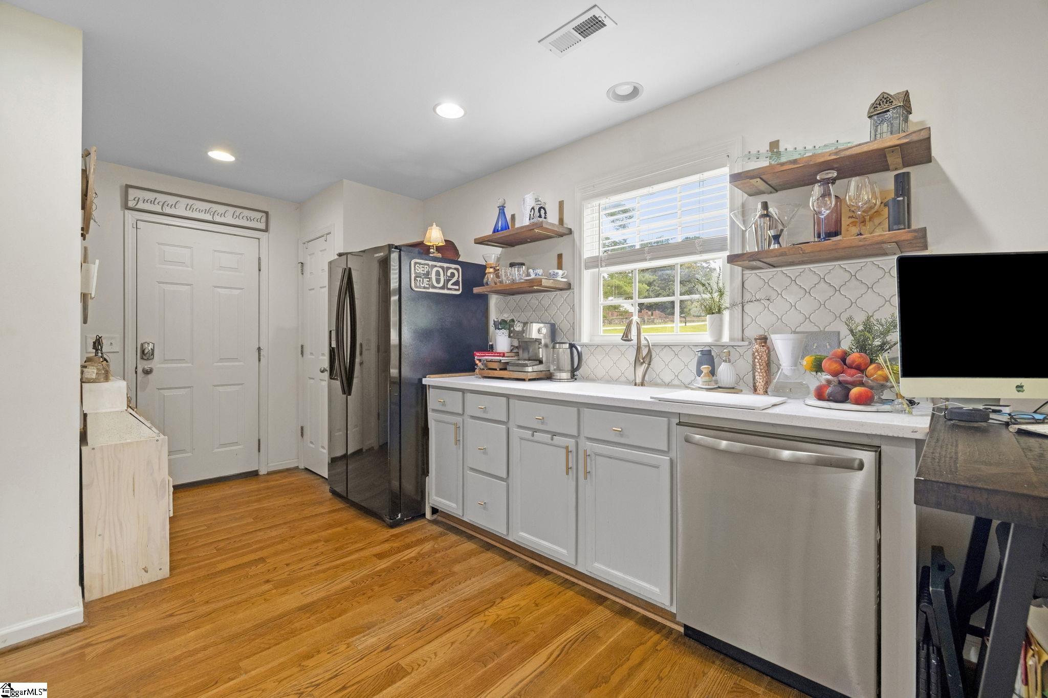 111 Woodvale Avenue Fountain Inn, SC 29644