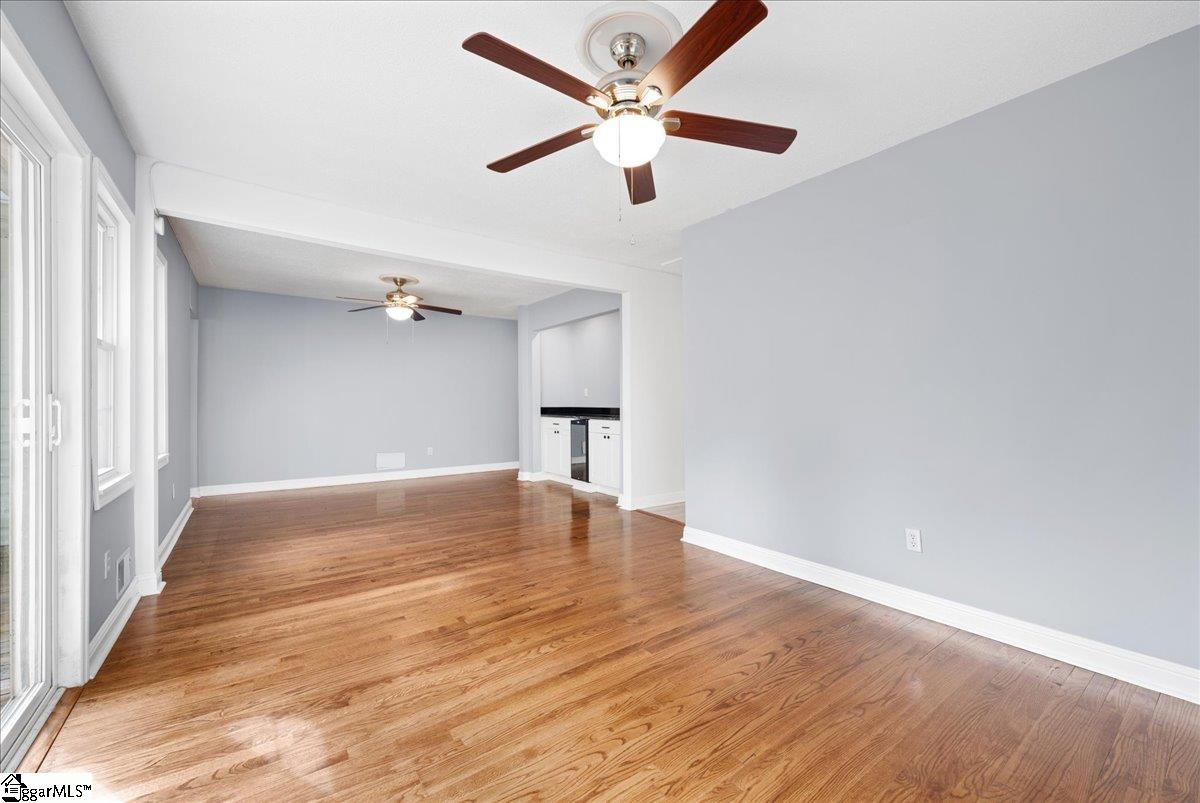 222 Woodview Avenue Spartanburg, SC 29306