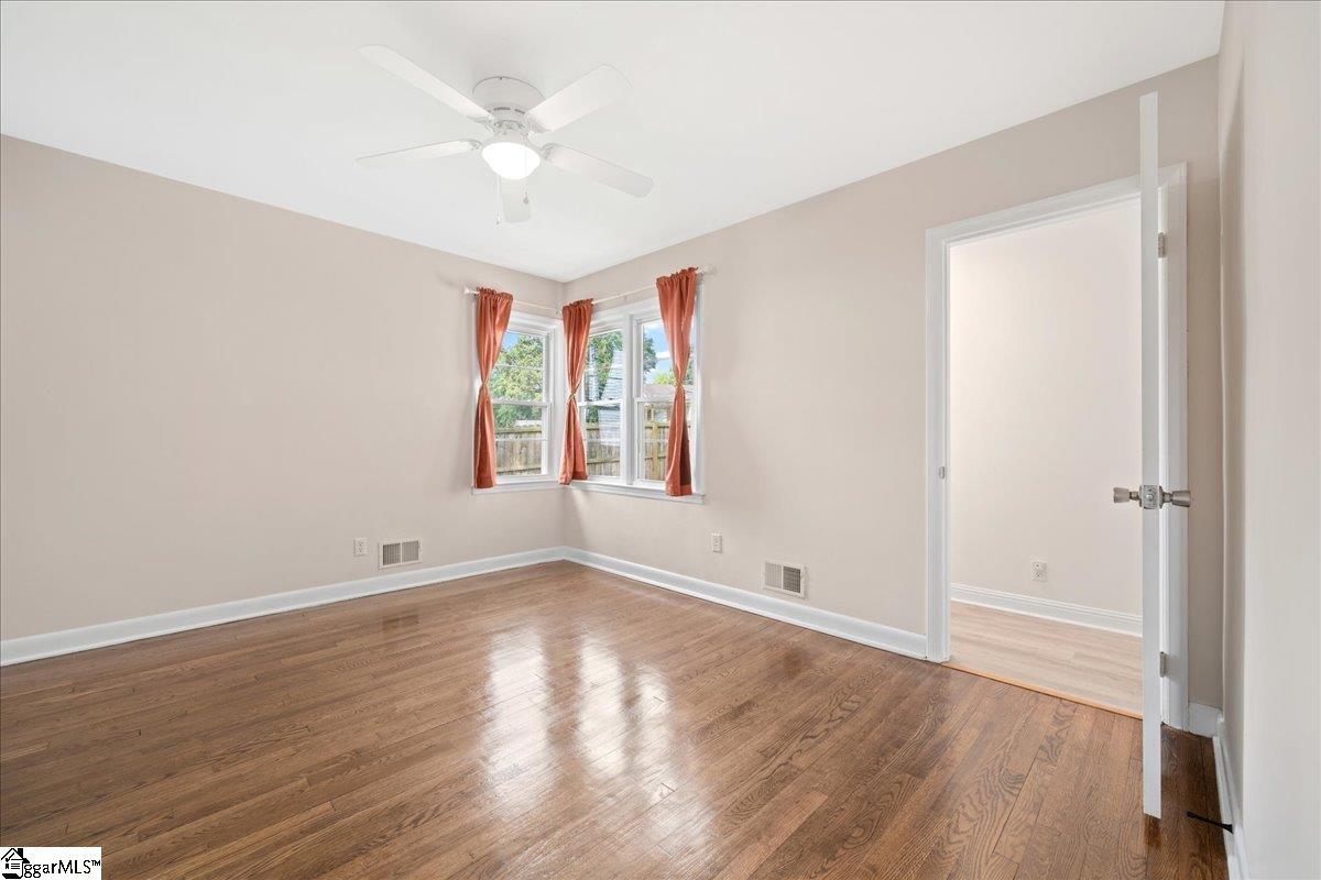 222 Woodview Avenue Spartanburg, SC 29306