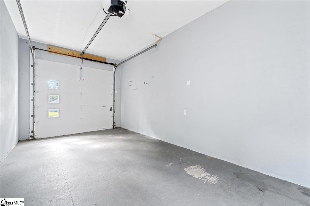 222 Woodview Avenue Spartanburg, SC 29306