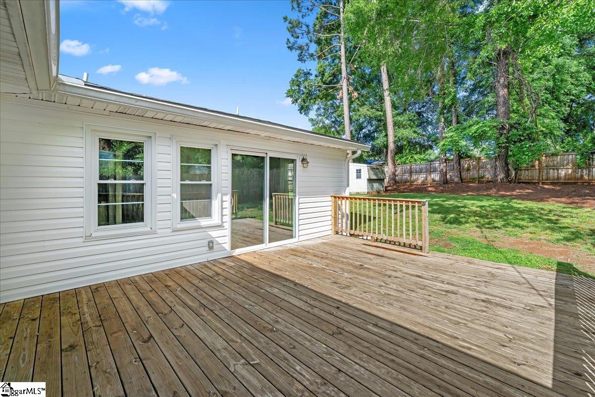 222 Woodview Avenue Spartanburg, SC 29306