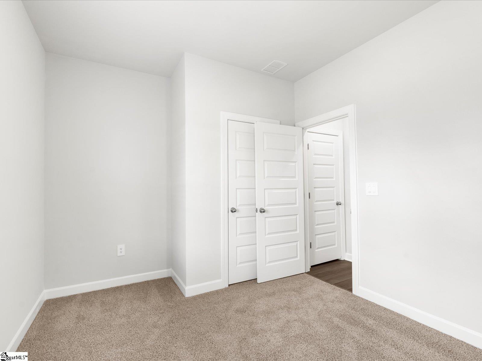 709 Whitebark Drive Pendelton, SC 29670