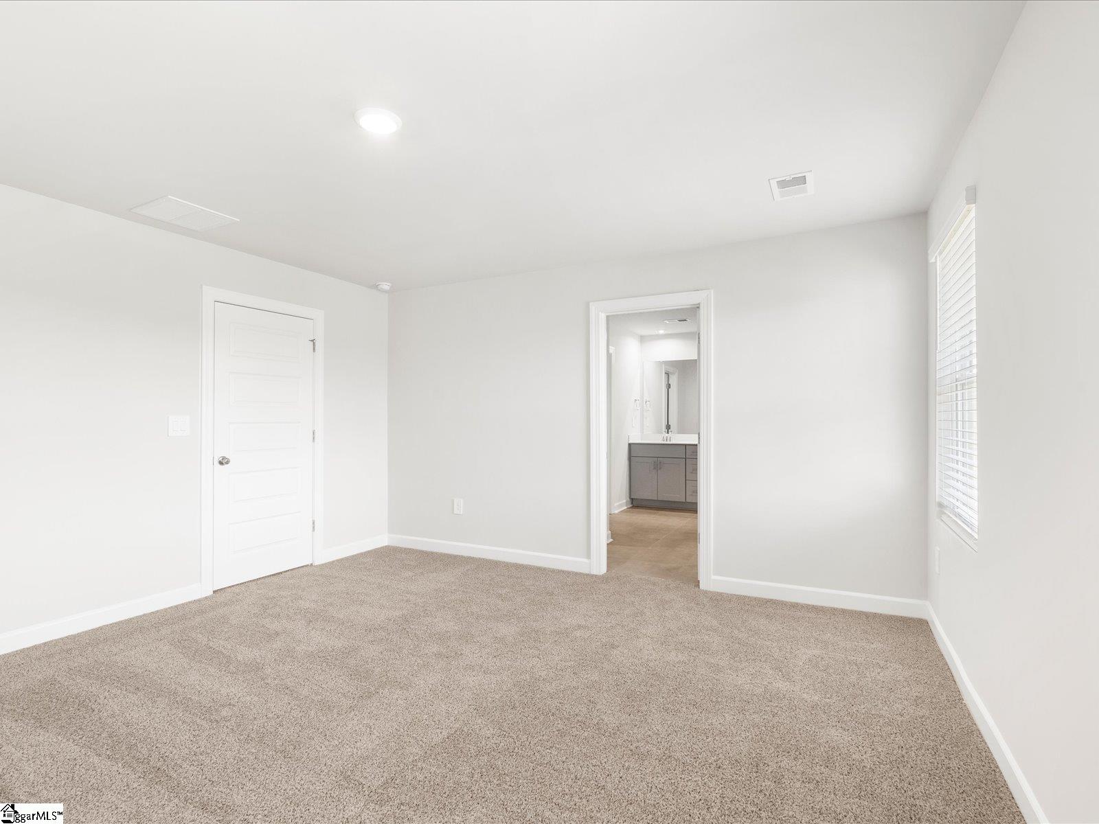 709 Whitebark Drive Pendelton, SC 29670