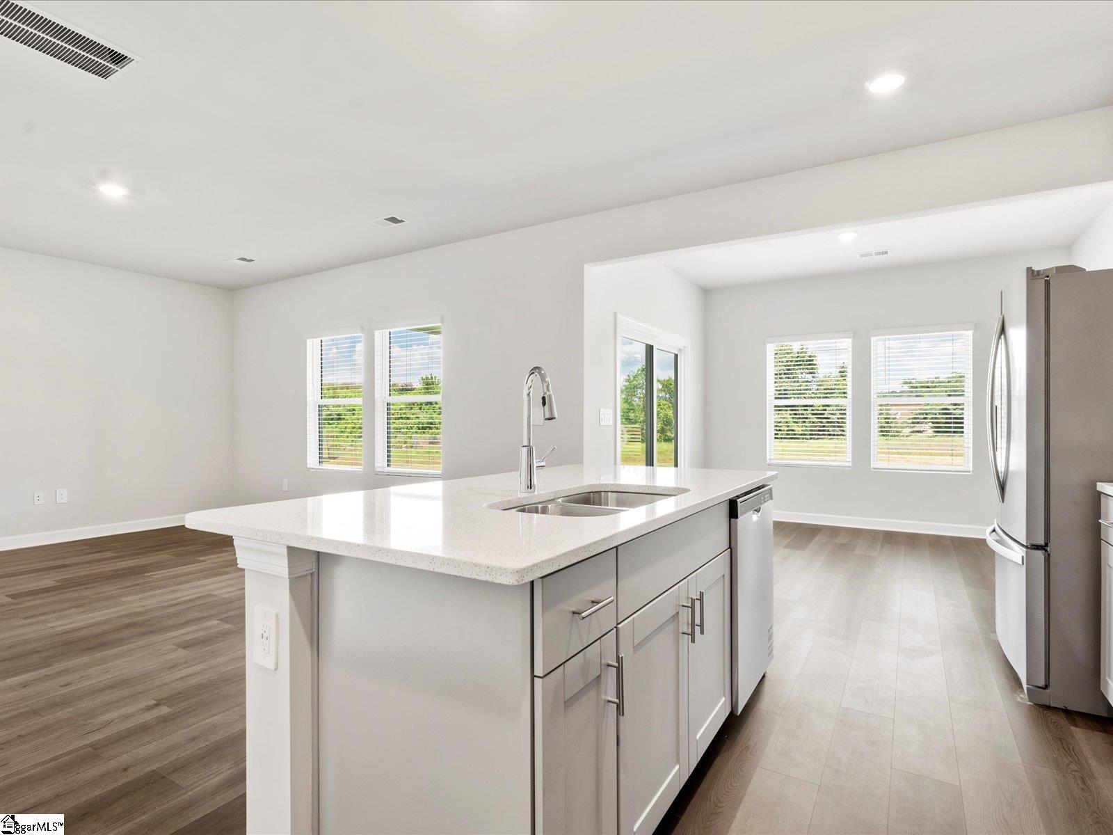 707 Whitebark Drive Pendelton, SC 29670