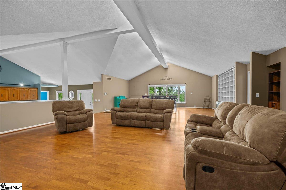 201 Stoneridge Road Spartanburg, SC 29306
