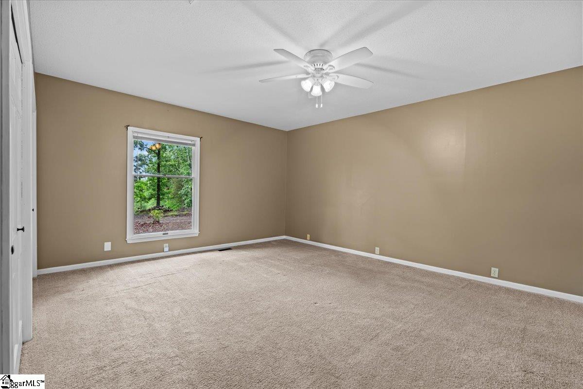 201 Stoneridge Road Spartanburg, SC 29306
