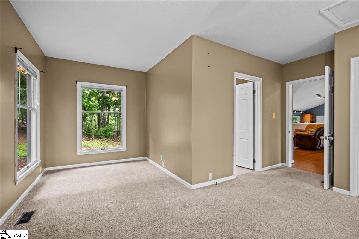 201 Stoneridge Road Spartanburg, SC 29306