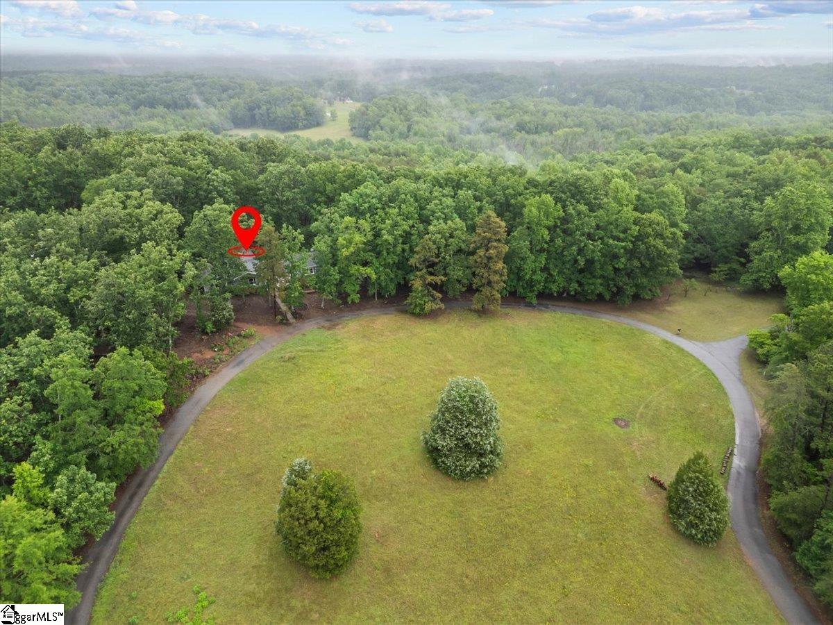 201 Stoneridge Road Spartanburg, SC 29306