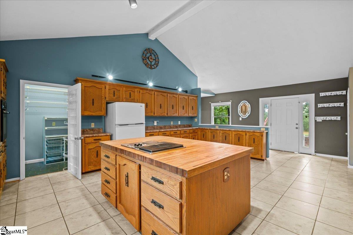 201 Stoneridge Road Spartanburg, SC 29306