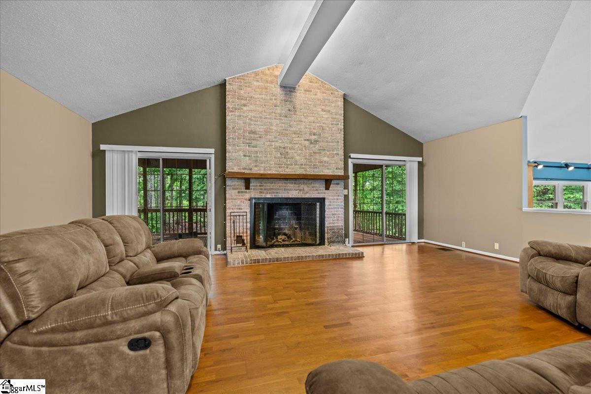 201 Stoneridge Road Spartanburg, SC 29306
