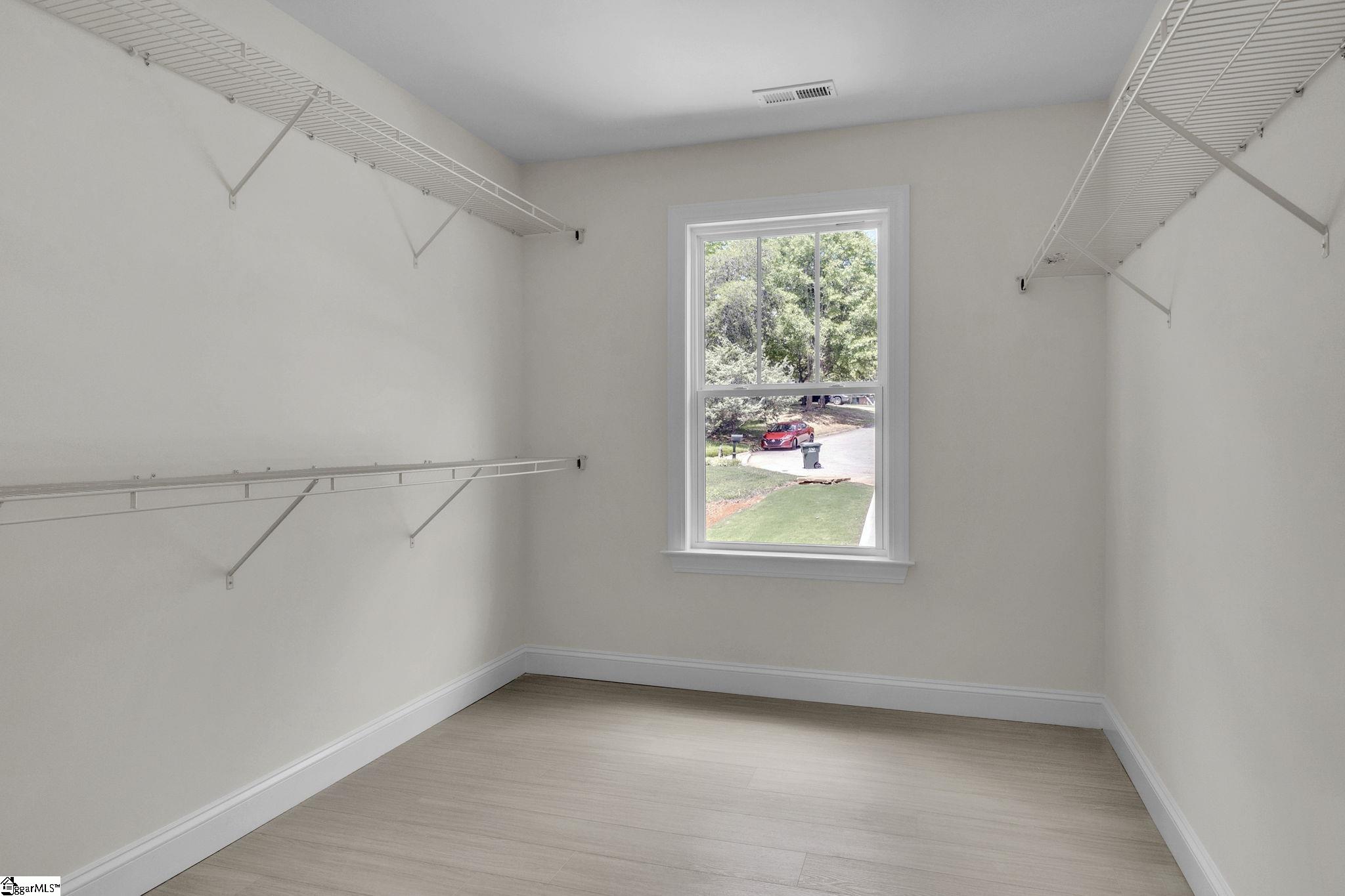 6 Eastwood Court Taylors, SC 29687