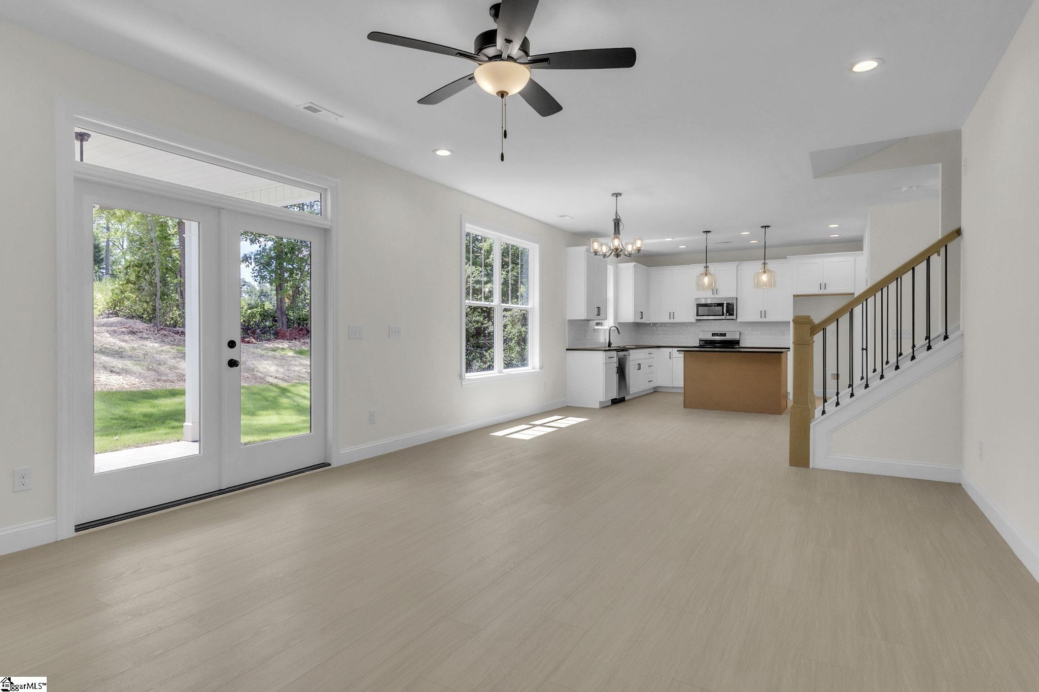 6 Eastwood Court Taylors, SC 29687