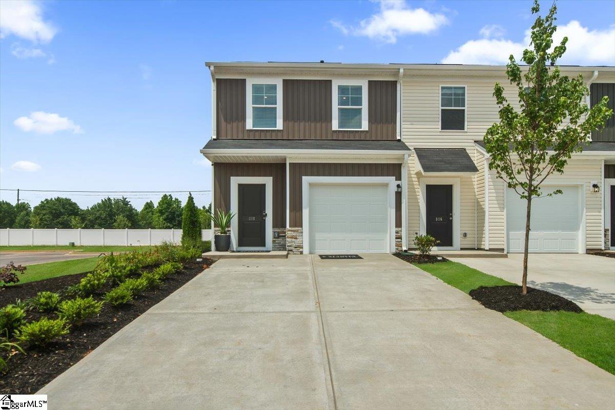113 Randwick Lane Greer, SC 29651