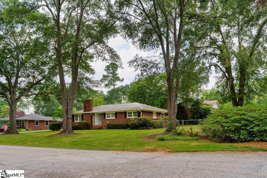 111 Monroe Road Spartanburg, SC 29307