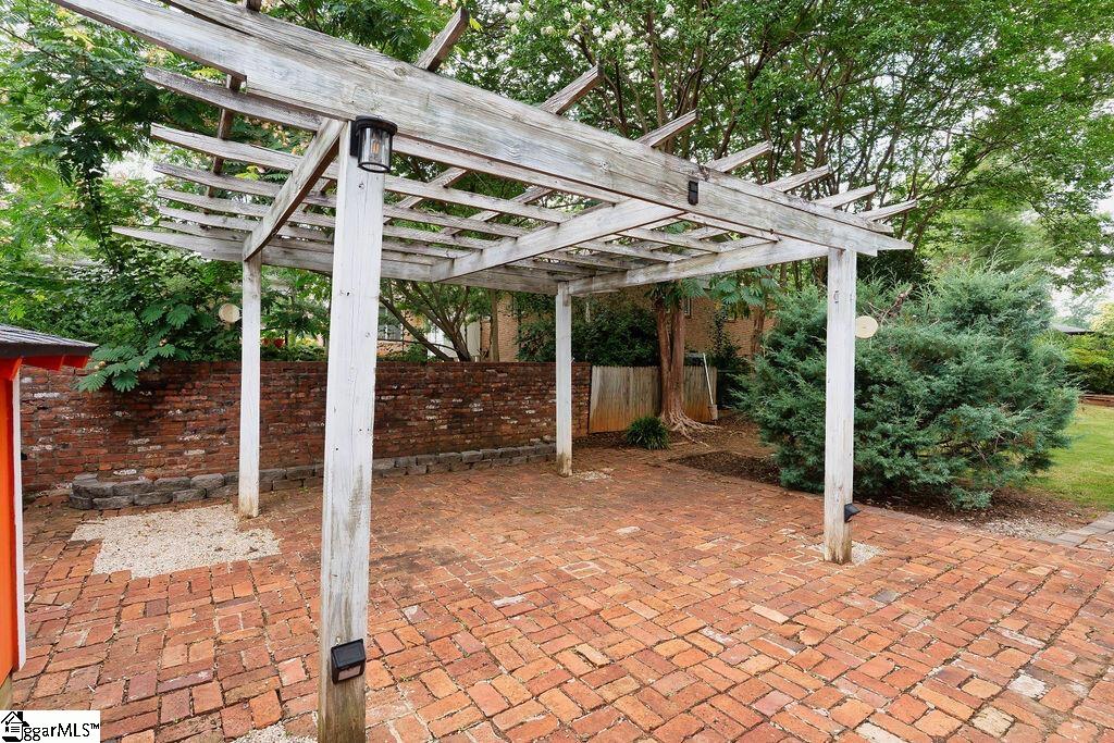 111 Monroe Road Spartanburg, SC 29307