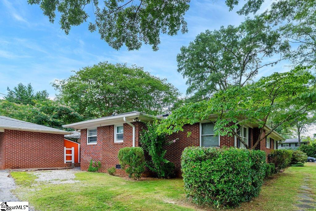 111 Monroe Road Spartanburg, SC 29307