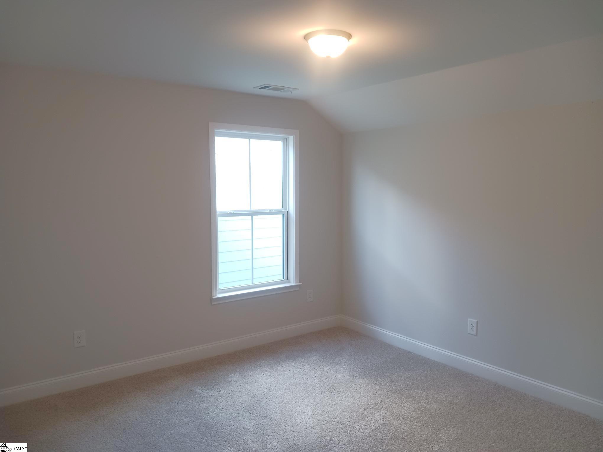 8 Gressette Place Simpsonville, SC 29681