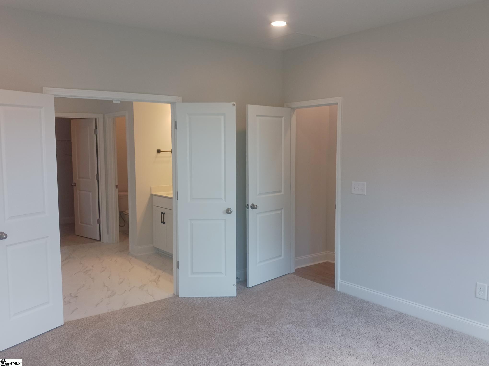 8 Gressette Place Simpsonville, SC 29681