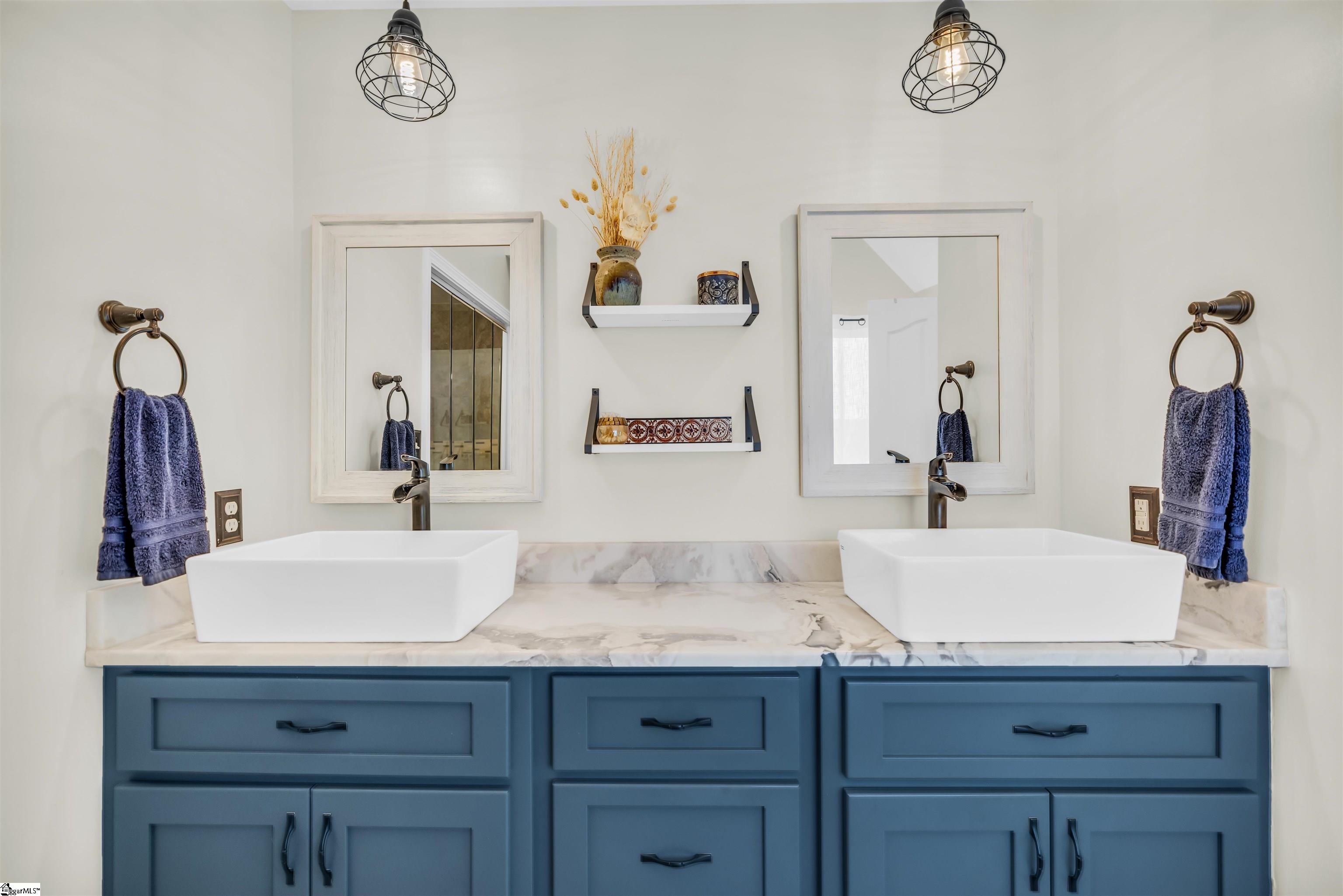 115 Egret Lane Greenwood, SC 29649