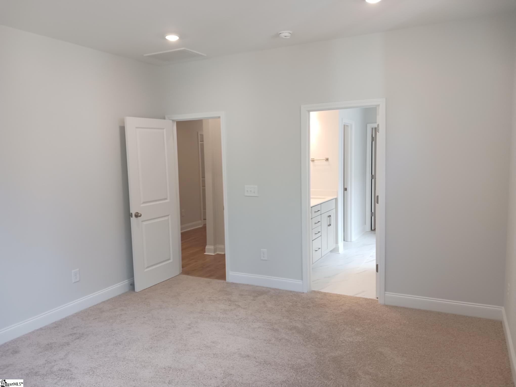 206 Nicolet Drive Simpsonville, SC 29681