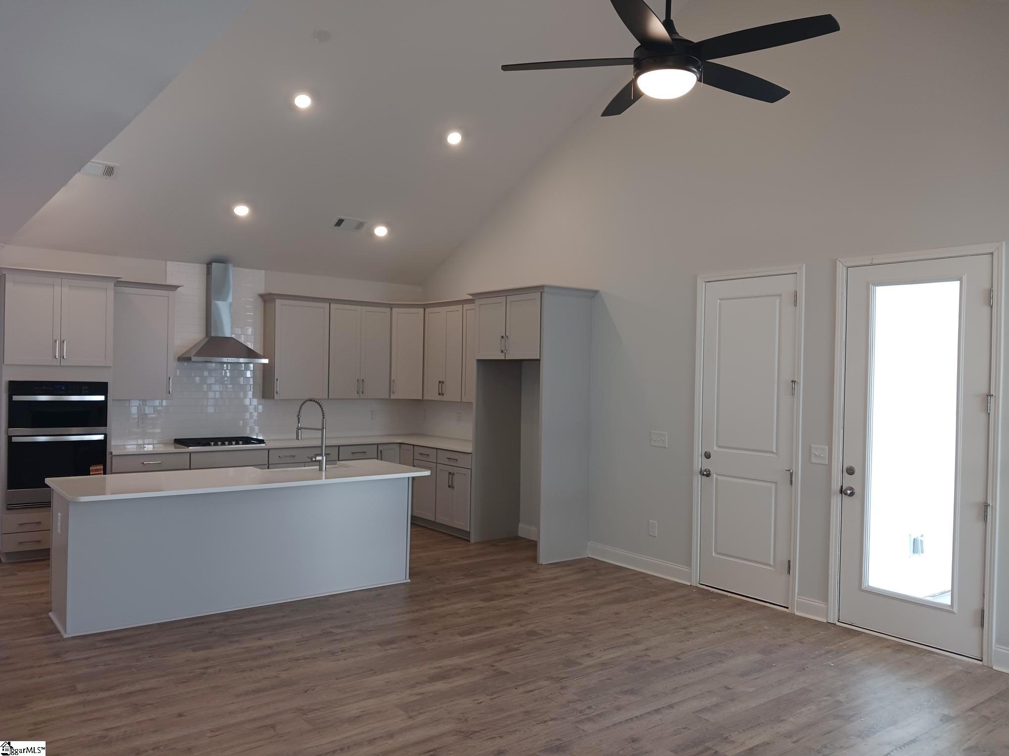 206 Nicolet Drive Simpsonville, SC 29681