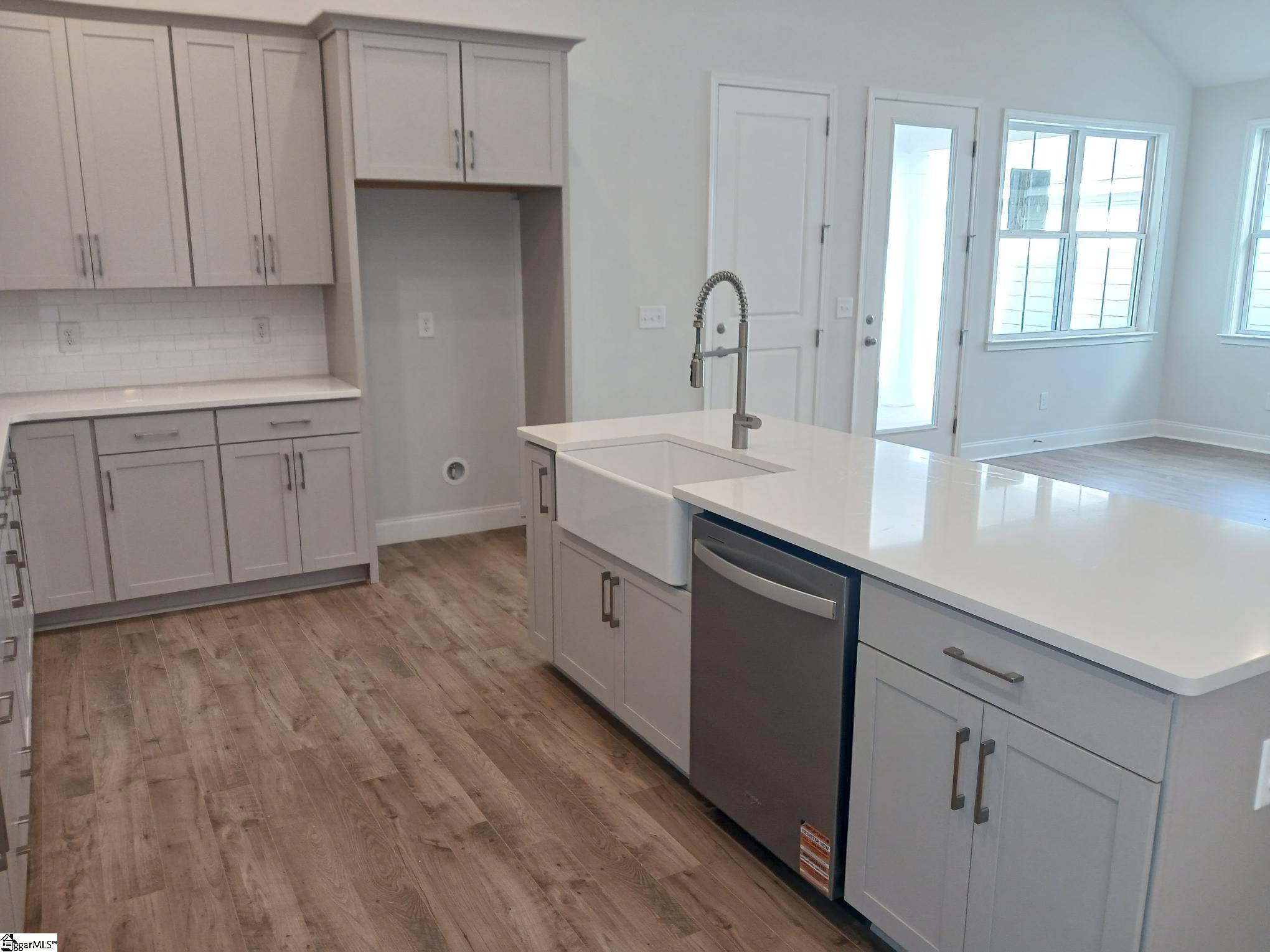 206 Nicolet Drive Simpsonville, SC 29681