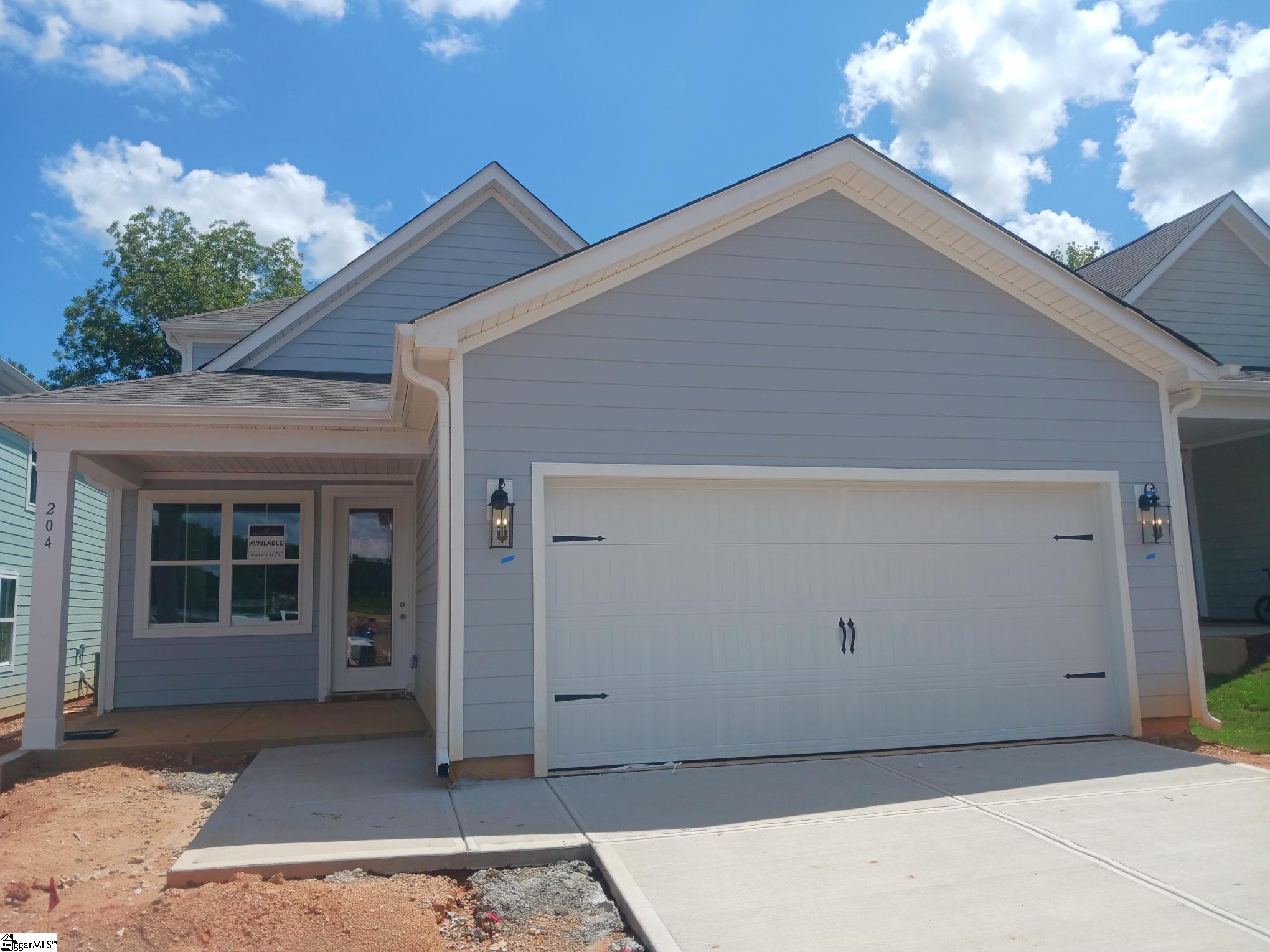 204 Nicolet Drive Simpsonville, SC 29681
